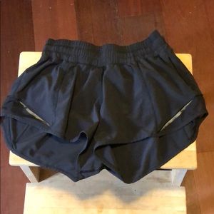 Lululemon hotty hot shorts